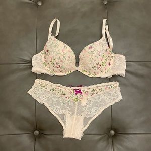 Victoria’s Secret Dream Angel Set Brand New